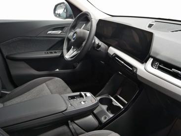 BMW X2 SDrive20d — photo 3