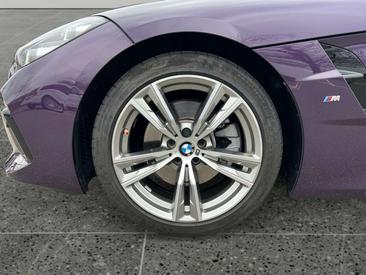 BMW Z4 SDrive20i — photo 29