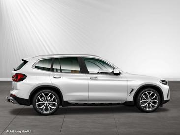 BMW X3 XDrive20i — photo 8