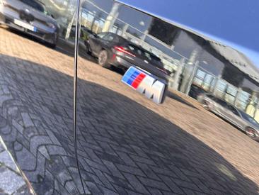 BMW 330e M Sport 330e — photo 13