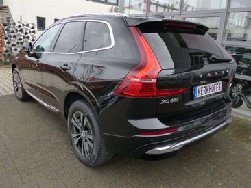 Volvo XC60 T6 Recharge Core — photo 3