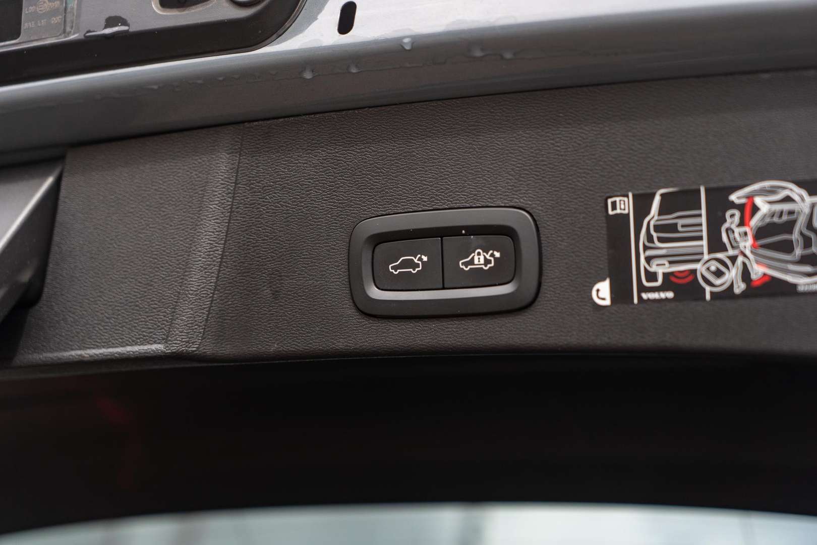 Volvo XC40 T4 Recharge R-Design - 2022 - Joinsteer - #11