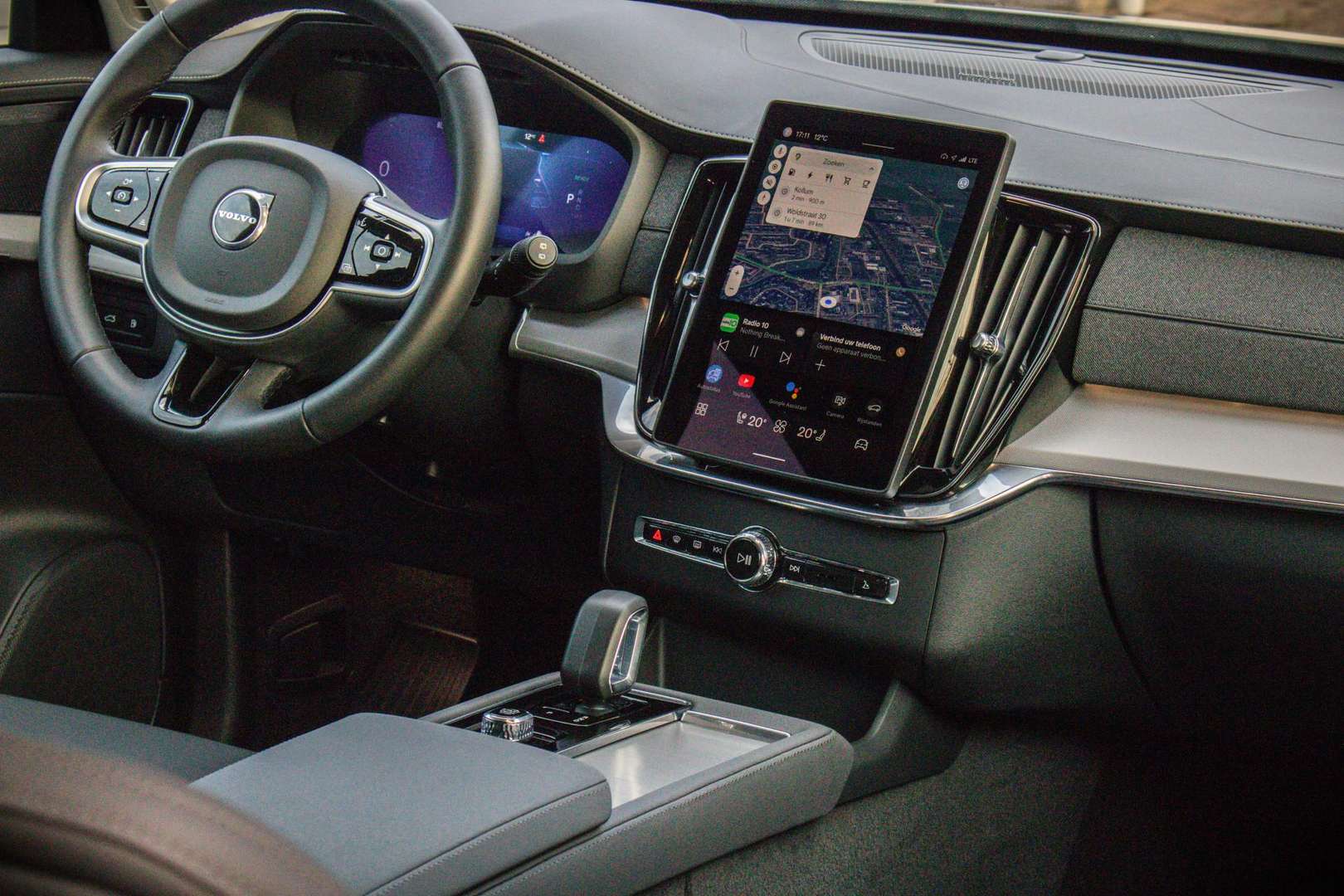 Volvo XC90 T8 Recharge Core - 2025 - Joinsteer - #15