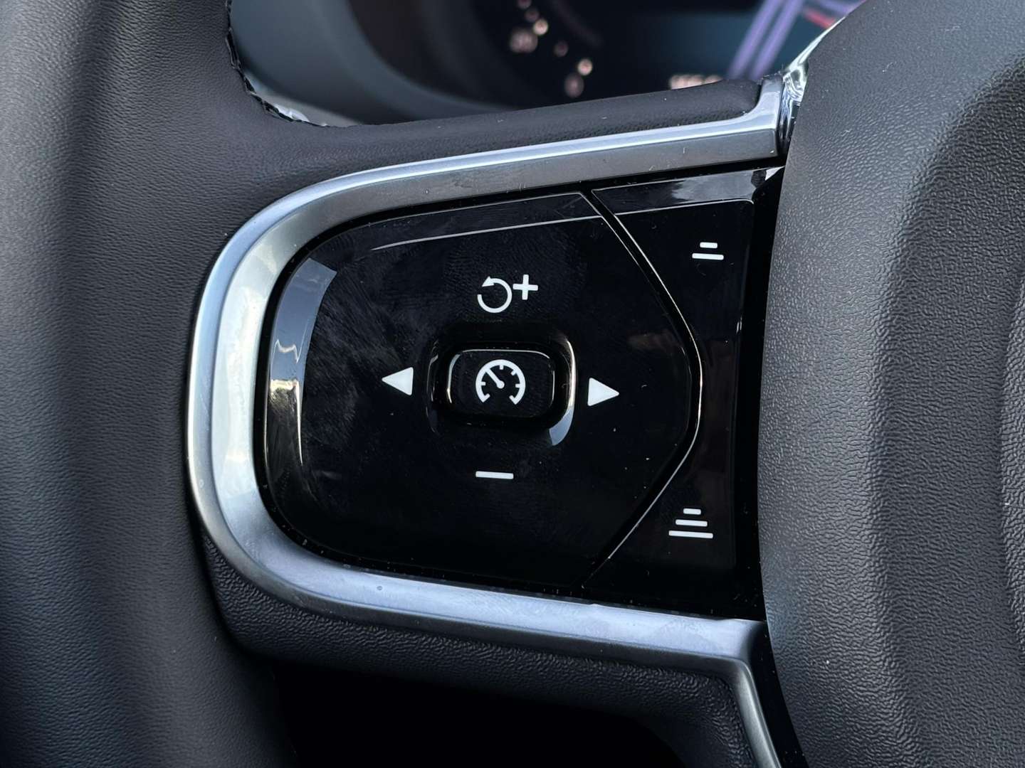 Volvo XC60 T8 Recharge Ultimate - 2025 - Joinsteer - #14