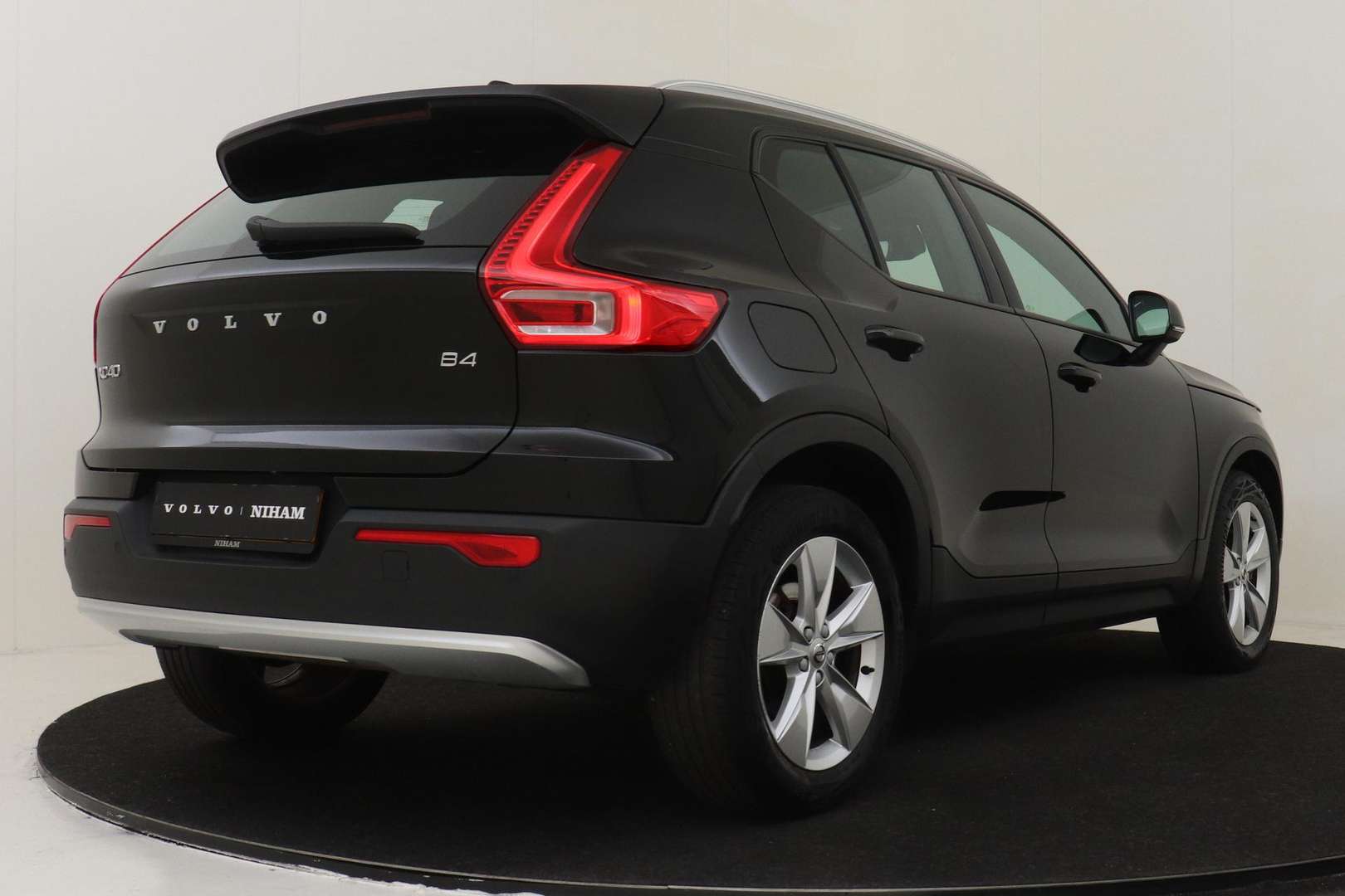 Volvo XC40 B4 Core - 2022 - Joinsteer - #1