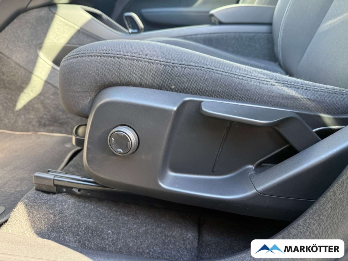 Volvo XC40 Recharge Core - 2023 - Joinsteer - #10