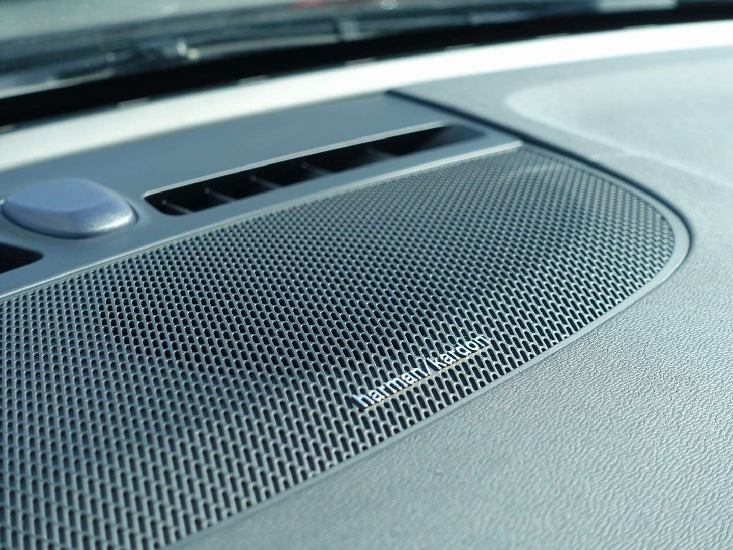 Volvo XC40 B3 Plus - 2025 - Joinsteer - #17