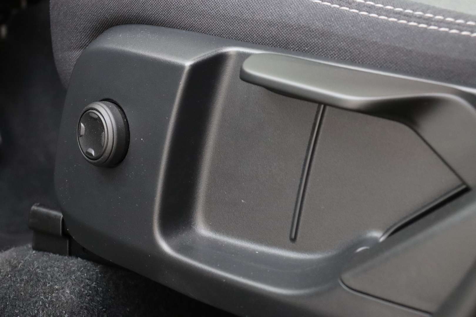 Volvo XC40 B4 Core - 2022 - Joinsteer - #23