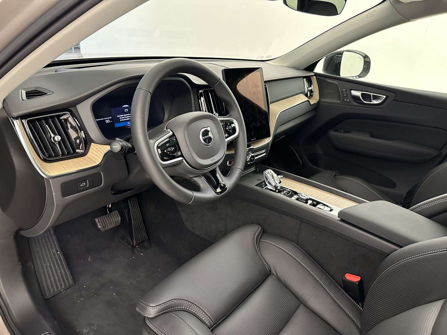 Volvo XC60 B5 Ultra Dark - 2025 - Joinsteer - #11