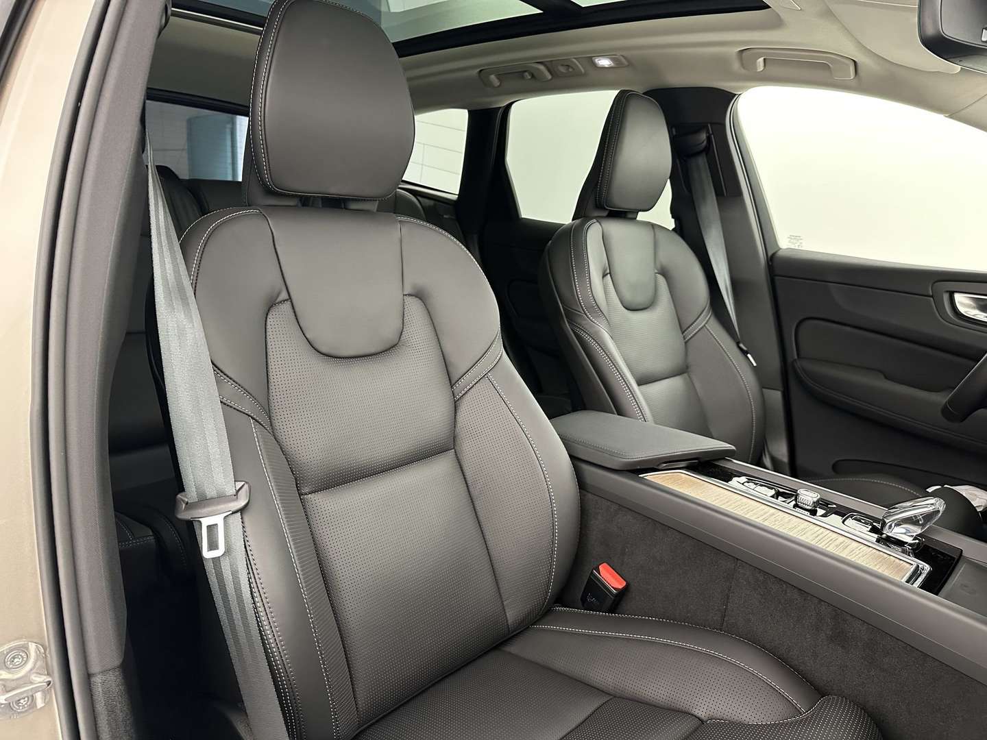Volvo XC60 B5 Ultra Dark - 2025 - Joinsteer - #12