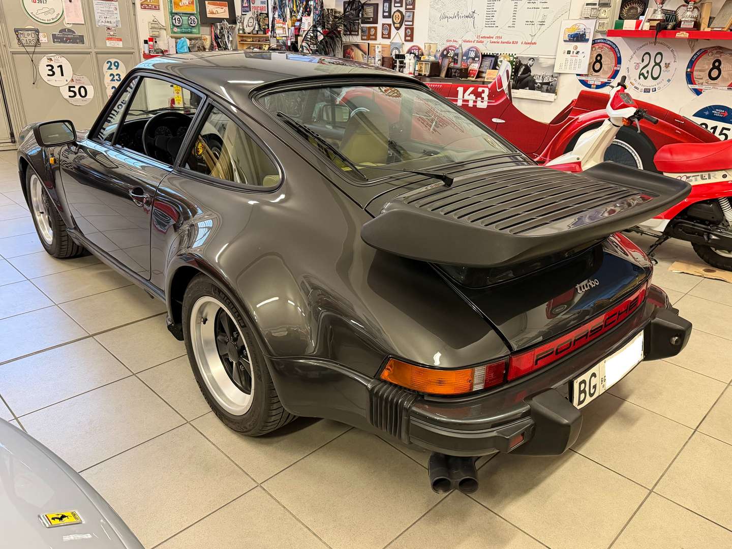 Porsche 930 Turbo - 1981 - Joinsteer - #4