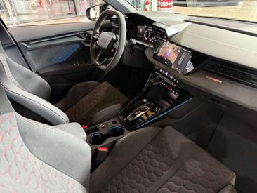 Audi RS3 Performance — photo 12