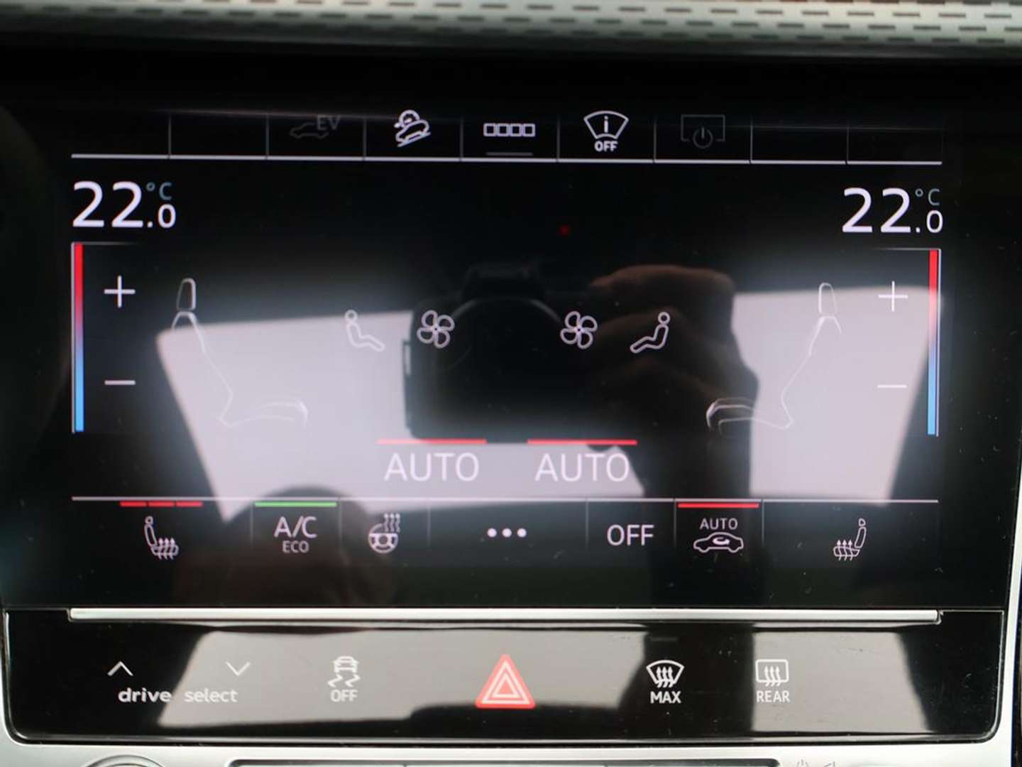 Audi Q7 S Line 55 TFSIe - 2024 - Joinsteer - #22