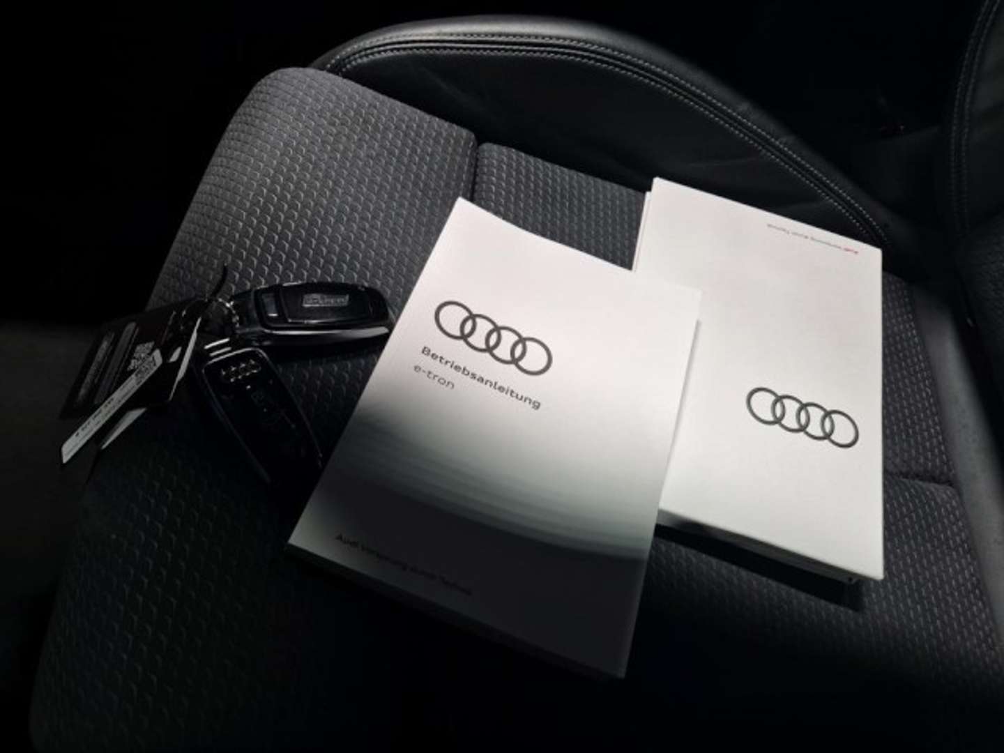 Audi E-tron S Line 55 - 2022 - Joinsteer - #18