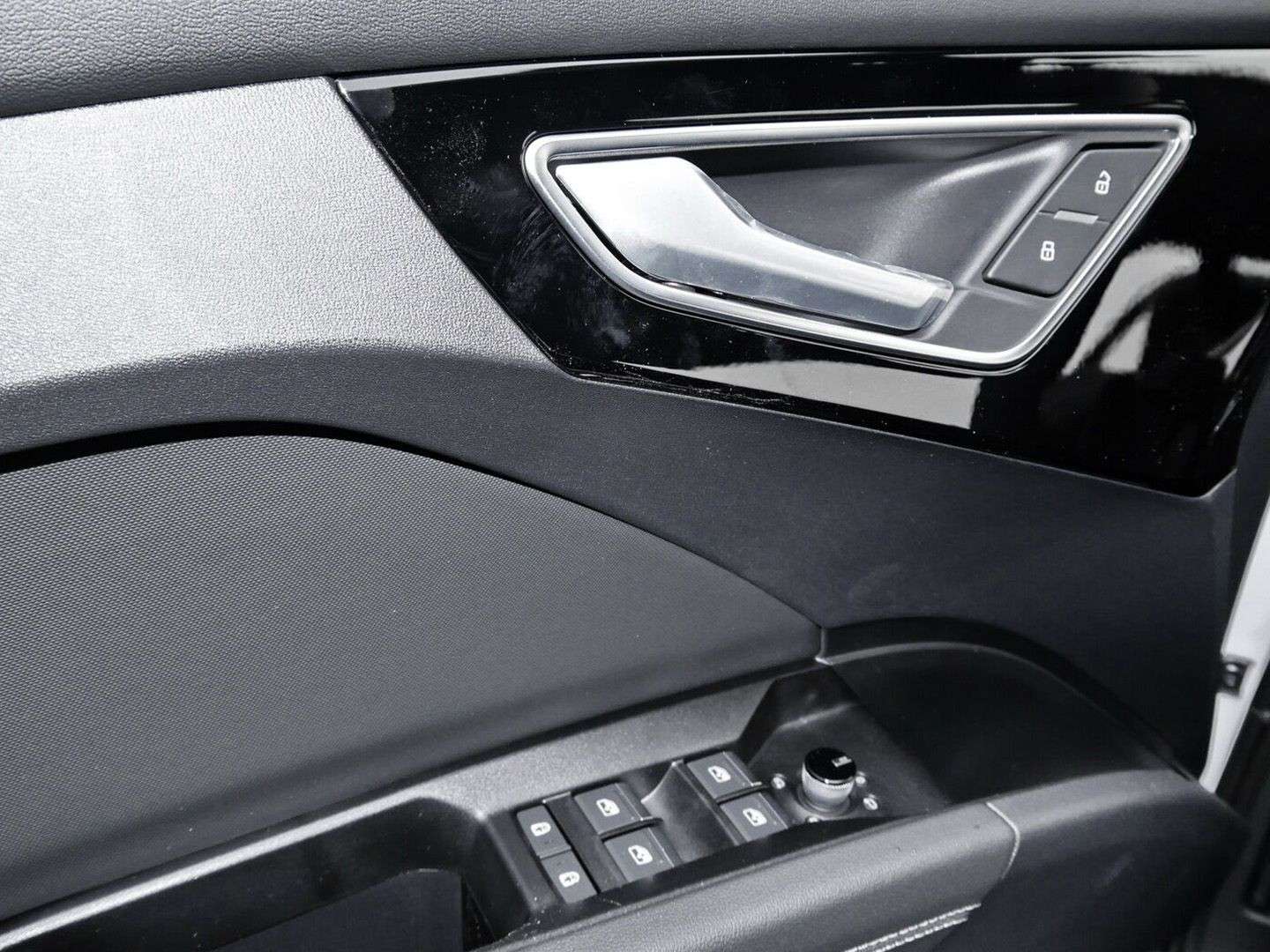 Audi Q4 E-tron 40 TFSI - 2024 - Joinsteer - #9