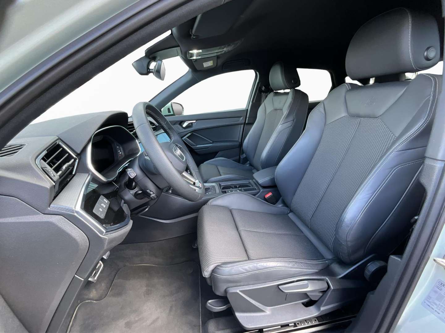 Audi Q3 S Line 35 TFSI - 2025 - Joinsteer - #10