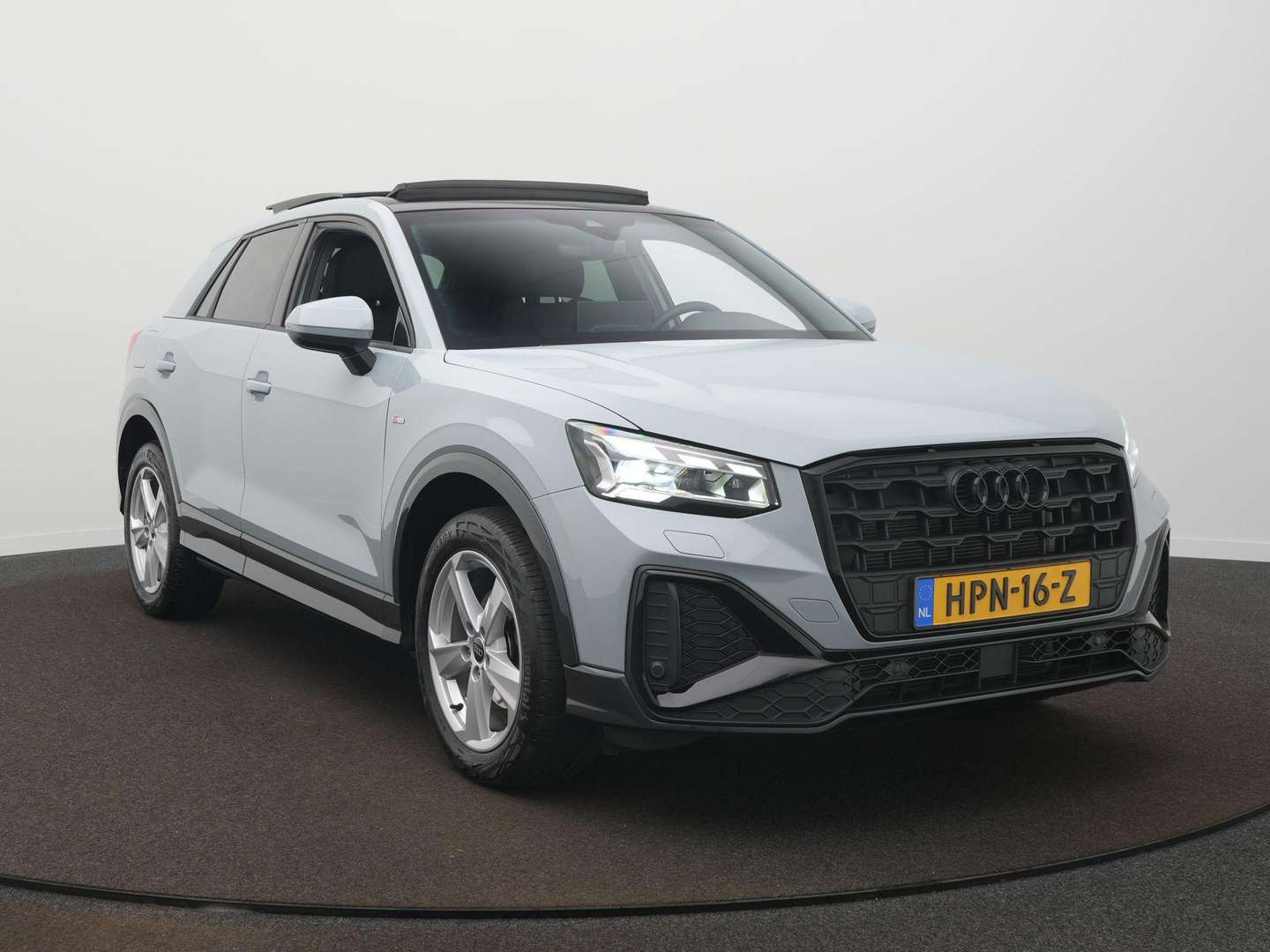Audi Q2 S Line 35 TFSI - 2025 - Joinsteer - #2