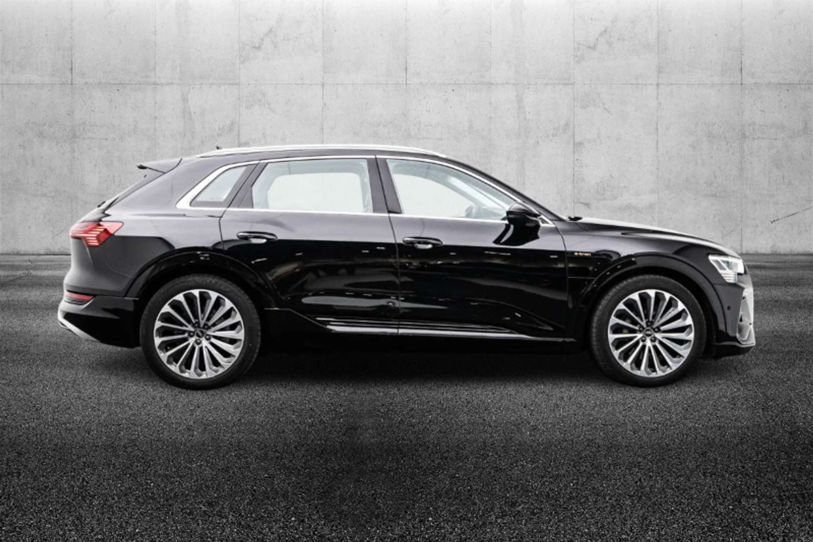 Audi E-tron S Line 55 - 2022 - Joinsteer - #4