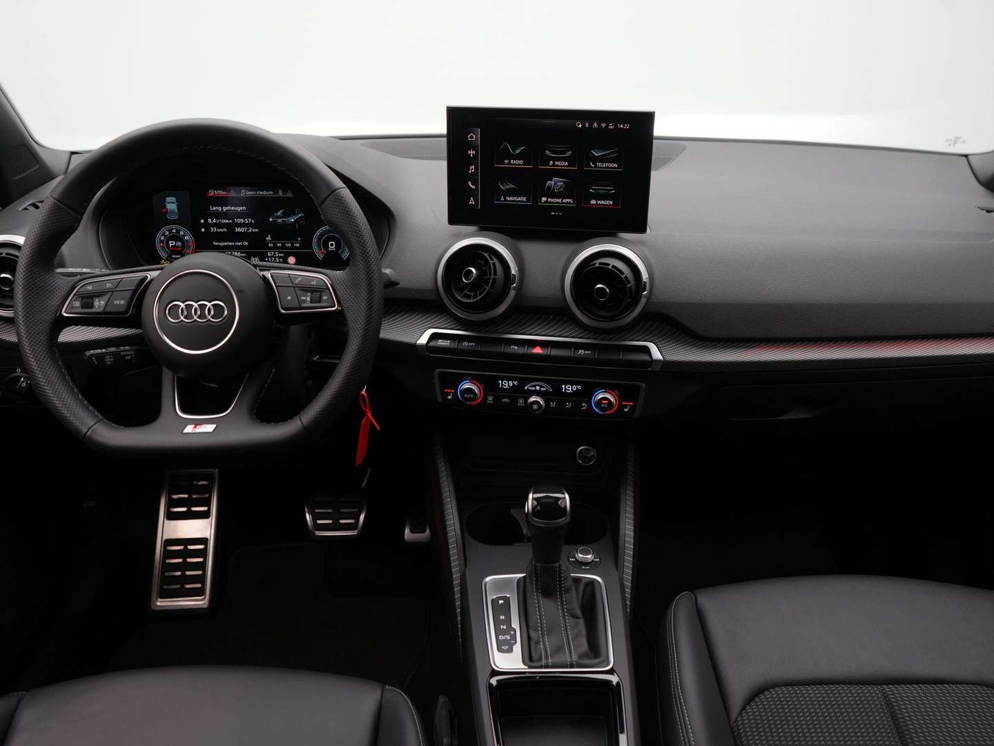 Audi Q2 S Line 35 TFSI - 2025 - Joinsteer - #11