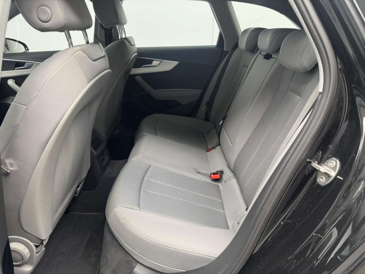 Audi A4 Avant 35 TDI - 2023 - Joinsteer - #5