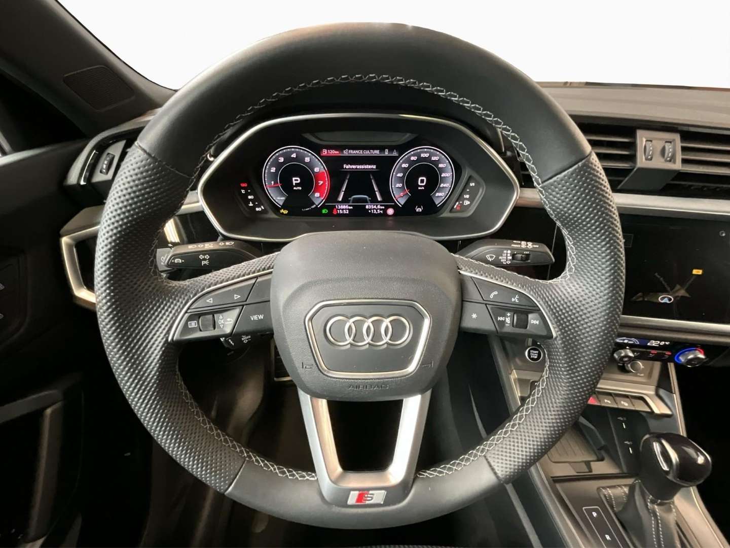 Audi Q3 S Line - 2025 - Joinsteer - #10