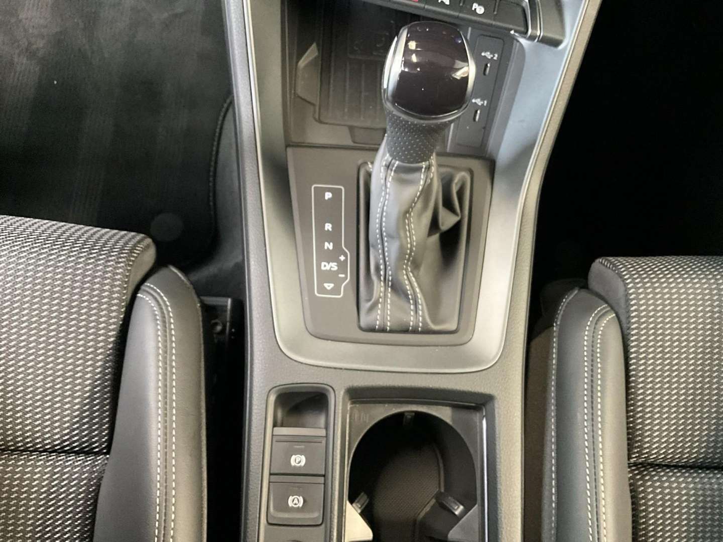Audi Q3 S Line - 2025 - Joinsteer - #12
