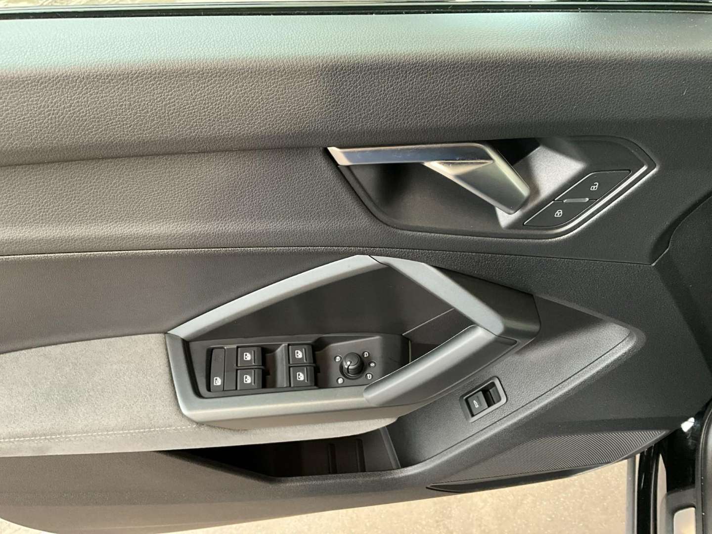 Audi Q3 S Line - 2025 - Joinsteer - #14