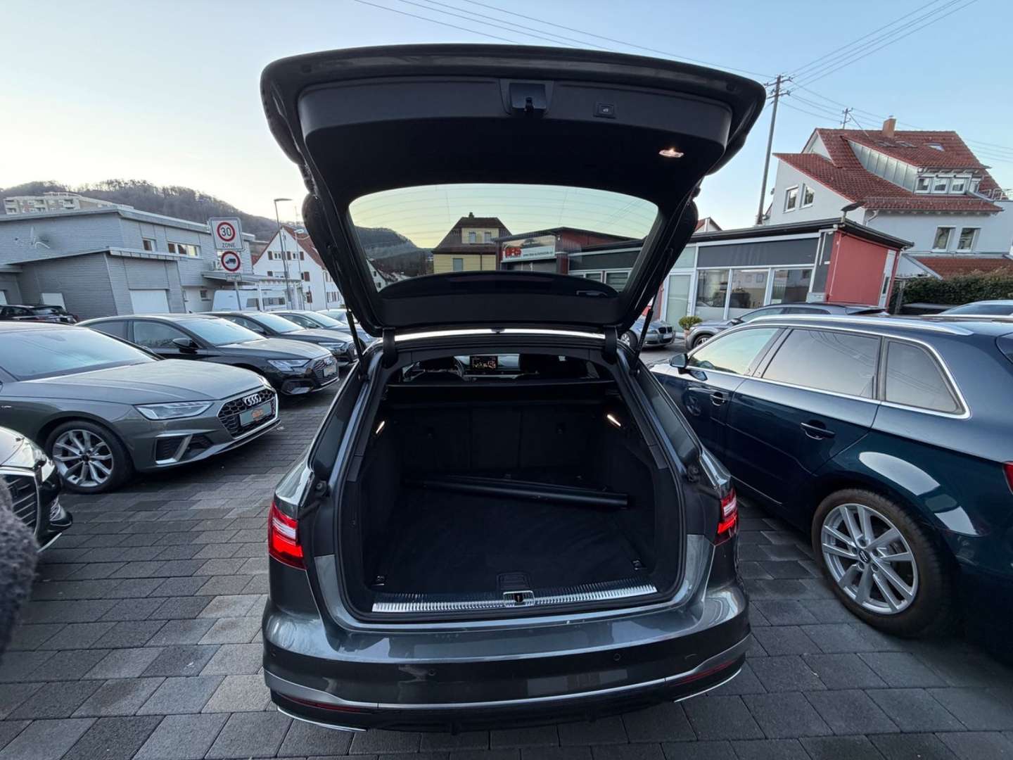 Audi A4 S Line 40 TDI - 2023 - Joinsteer - #22