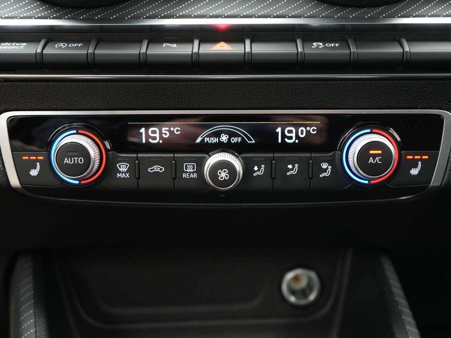 Audi Q2 S Line 35 TFSI - 2025 - Joinsteer - #31