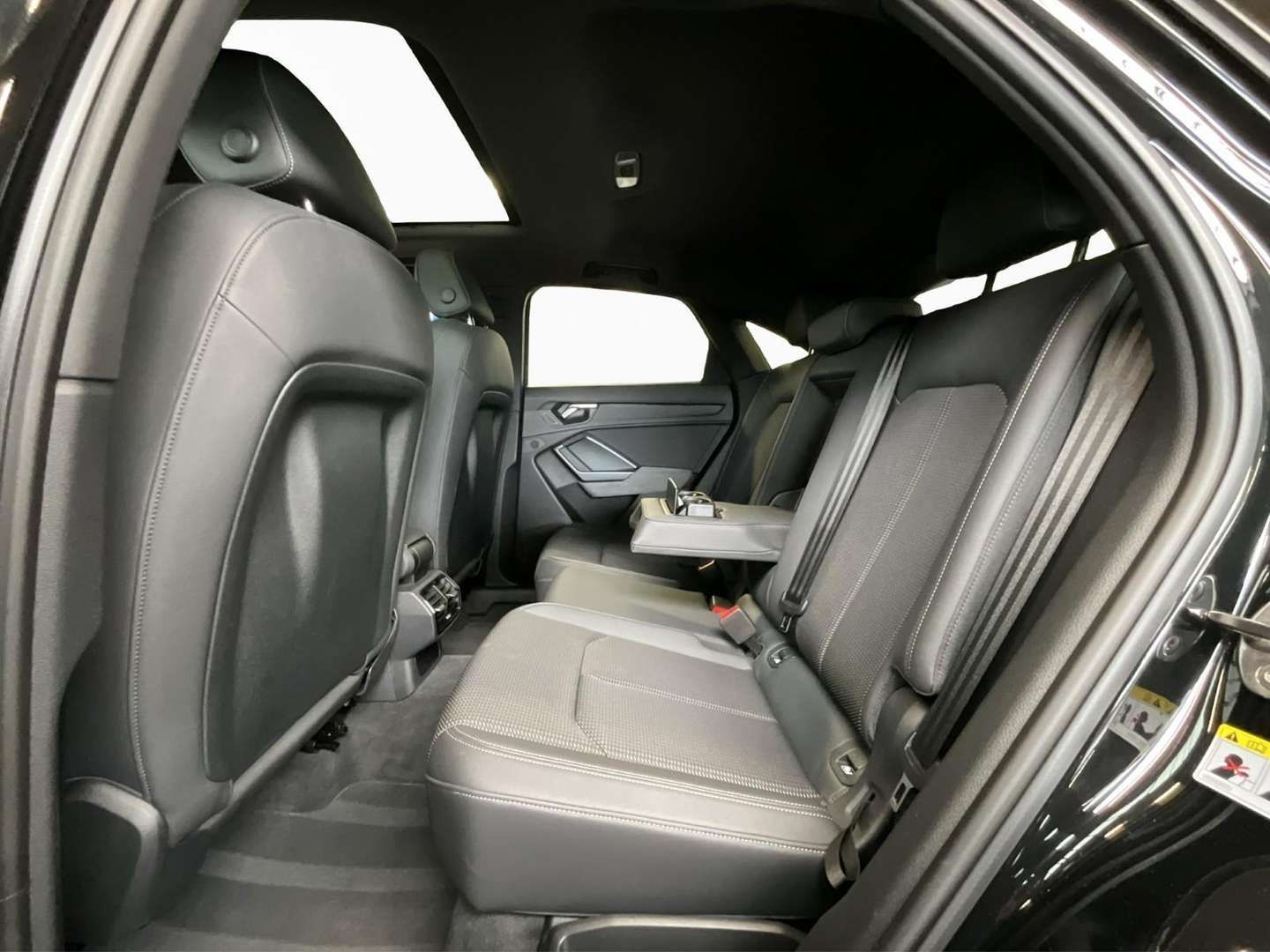 Audi Q3 S Line - 2025 - Joinsteer - #16