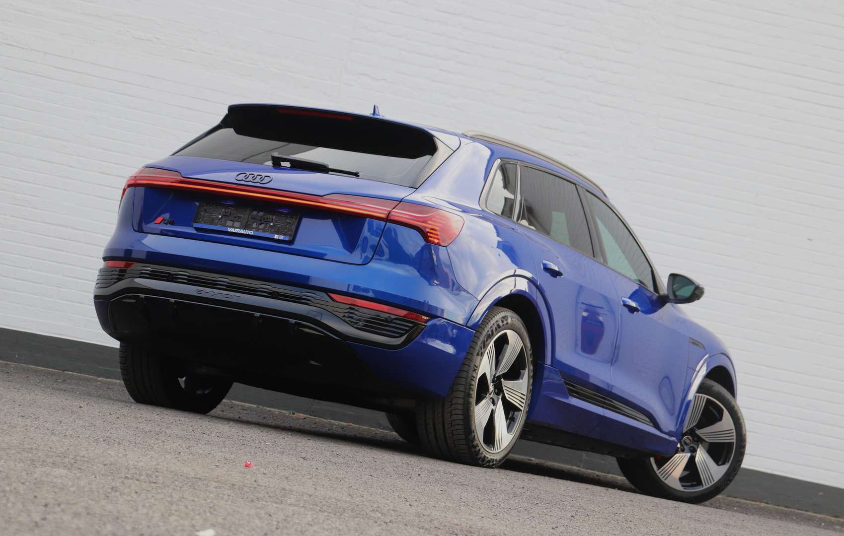 Audi Q8 E-tron S Line 55 - 2024 - Joinsteer - #8