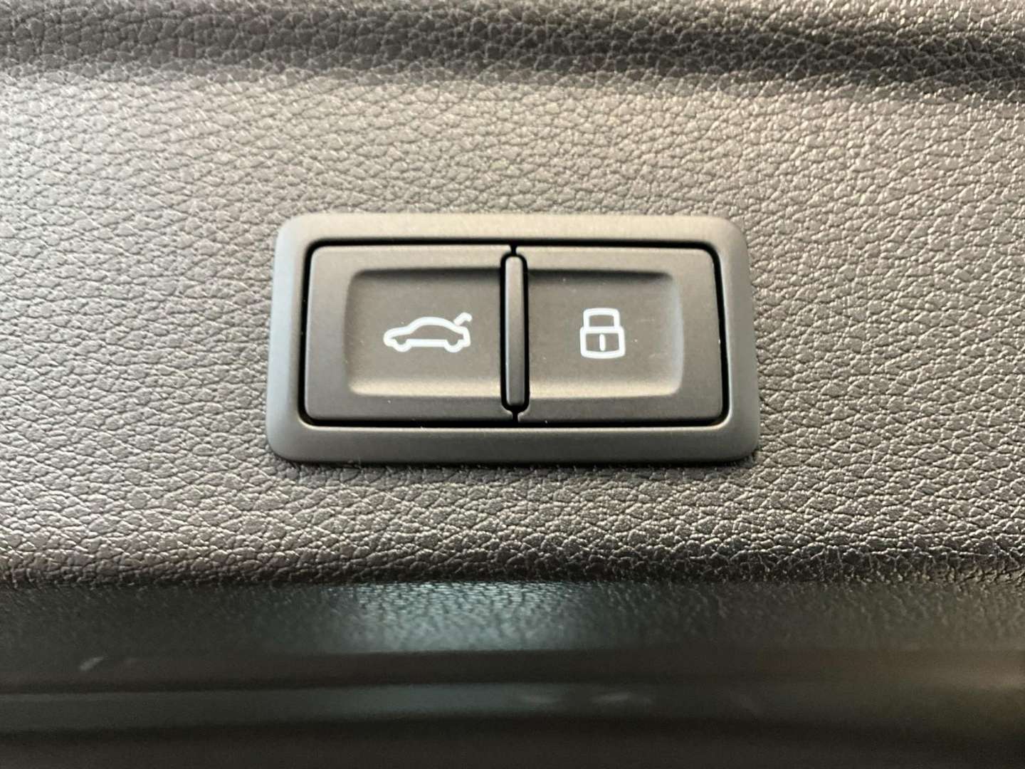 Audi Q3 S Line - 2025 - Joinsteer - #19