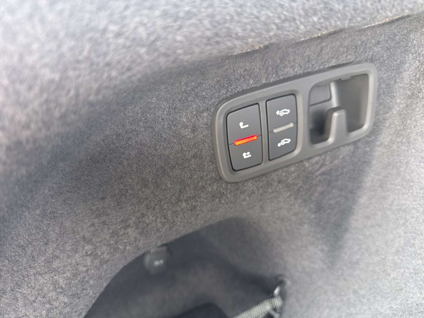 Audi Q8 S Line Business TFSI E - 2026 - Joinsteer - #15