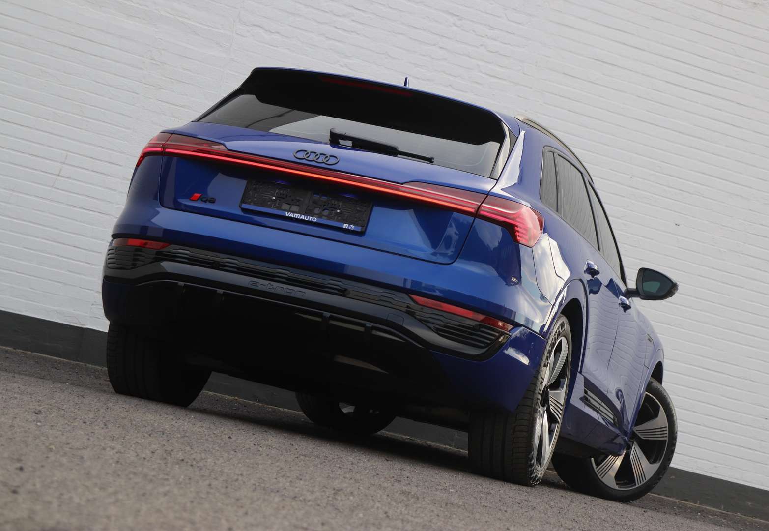 Audi Q8 E-tron S Line 55 - 2024 - Joinsteer - #17