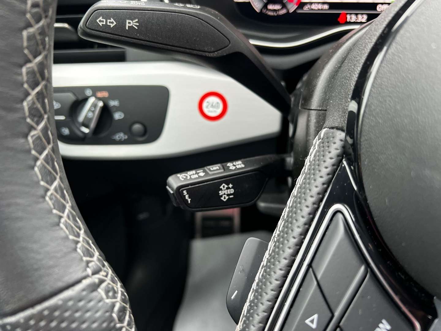 Audi A4 S Line 40 TDI - 2023 - Joinsteer - #14