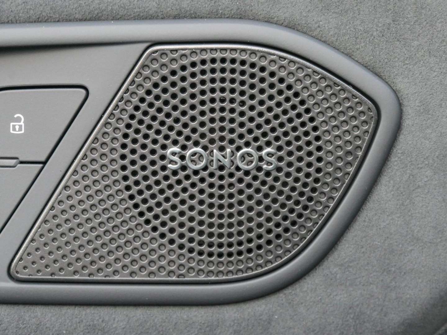 Audi Q3 S Line E-hybrid - 2025 - Joinsteer - #13