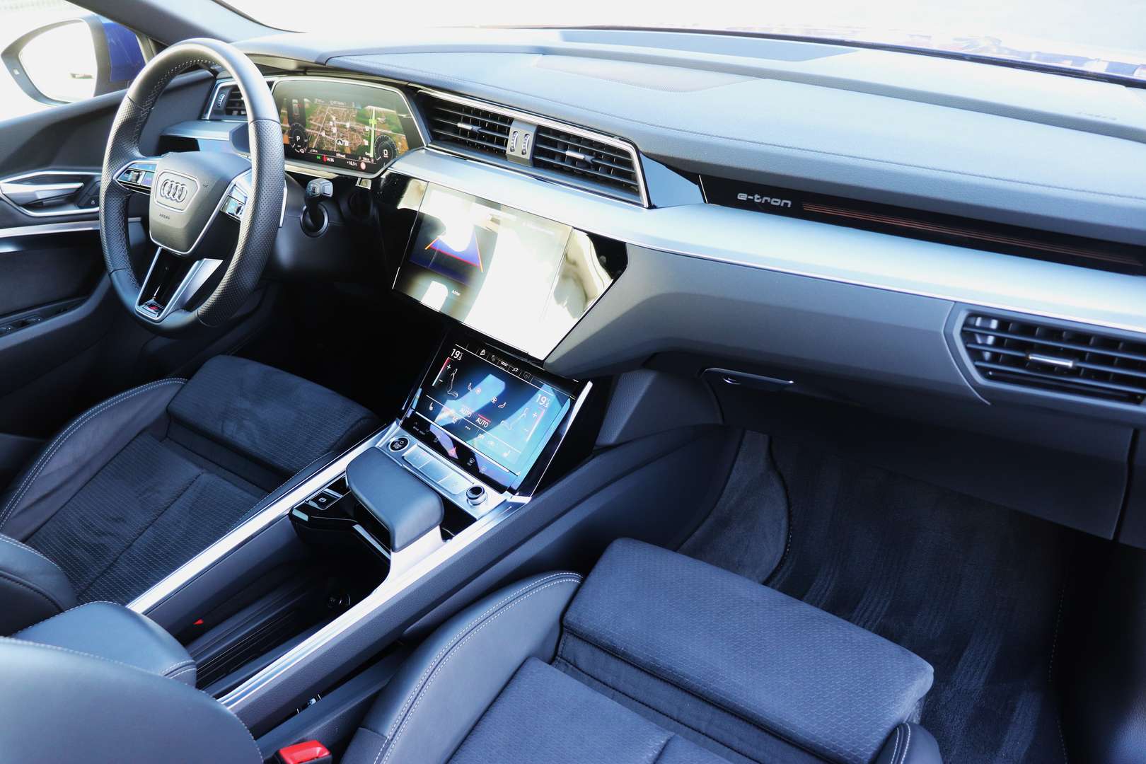 Audi Q8 E-tron S Line 55 - 2024 - Joinsteer - #25