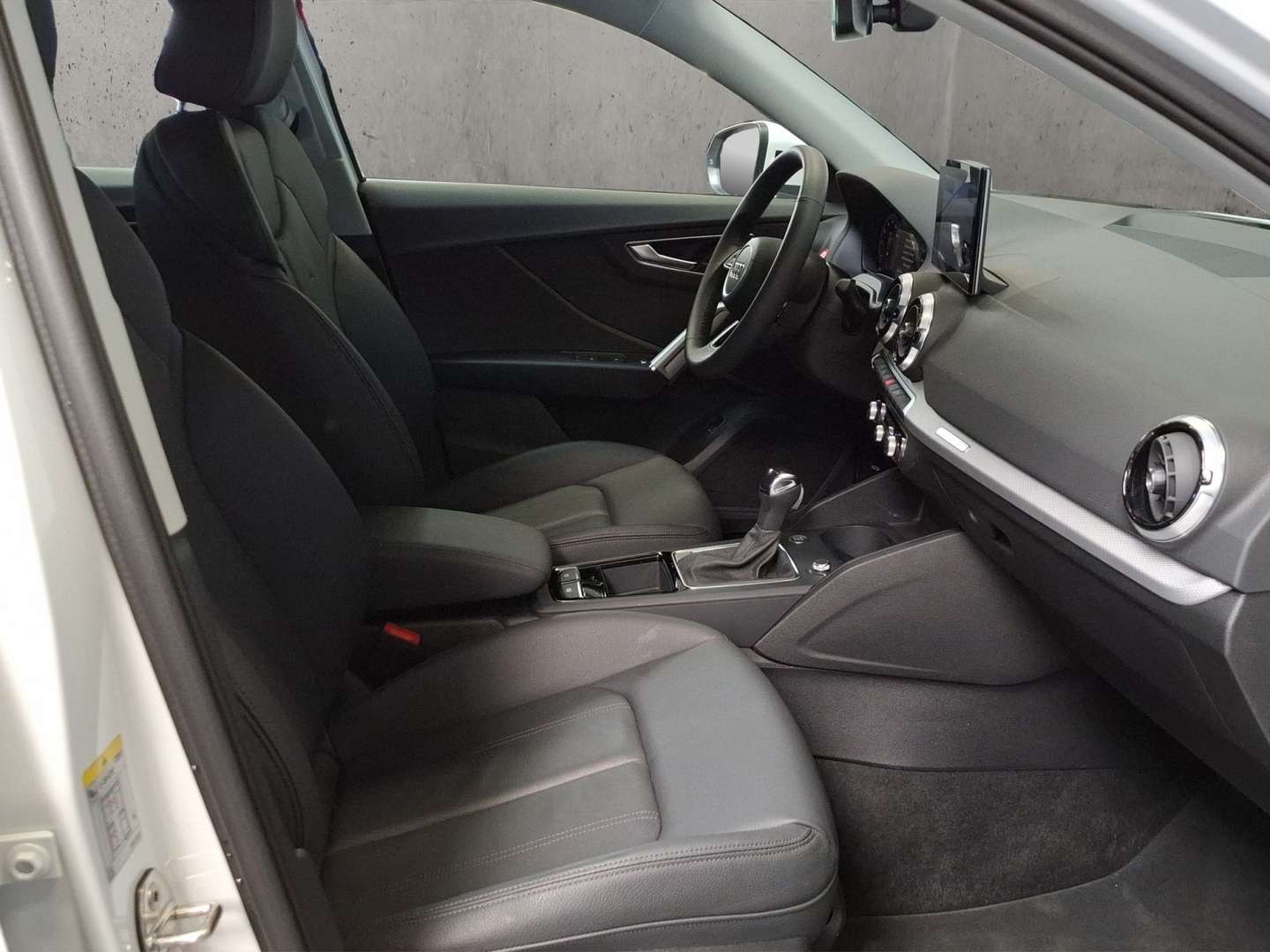 Audi Q2 S Line 35 TFSI - 2025 - Joinsteer - #18