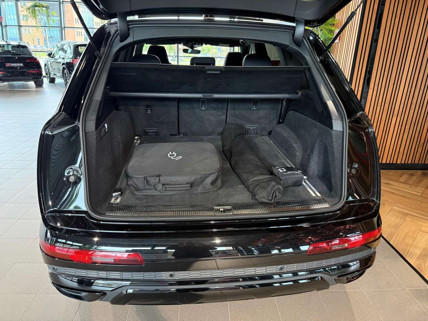 Audi Q7 Pro Line S 55 TFSI E - 2022 - Joinsteer - #43
