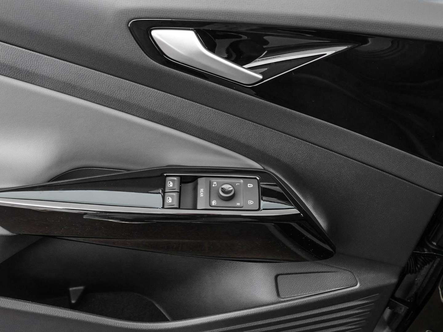 Volkswagen ID.4 Limited Edition Pro - 2026 - Joinsteer - #11