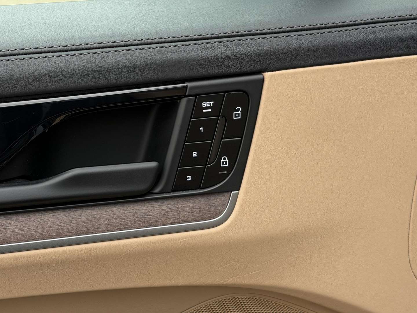 Porsche Cayenne III E-Hybrid - 2024 - Joinsteer - #16