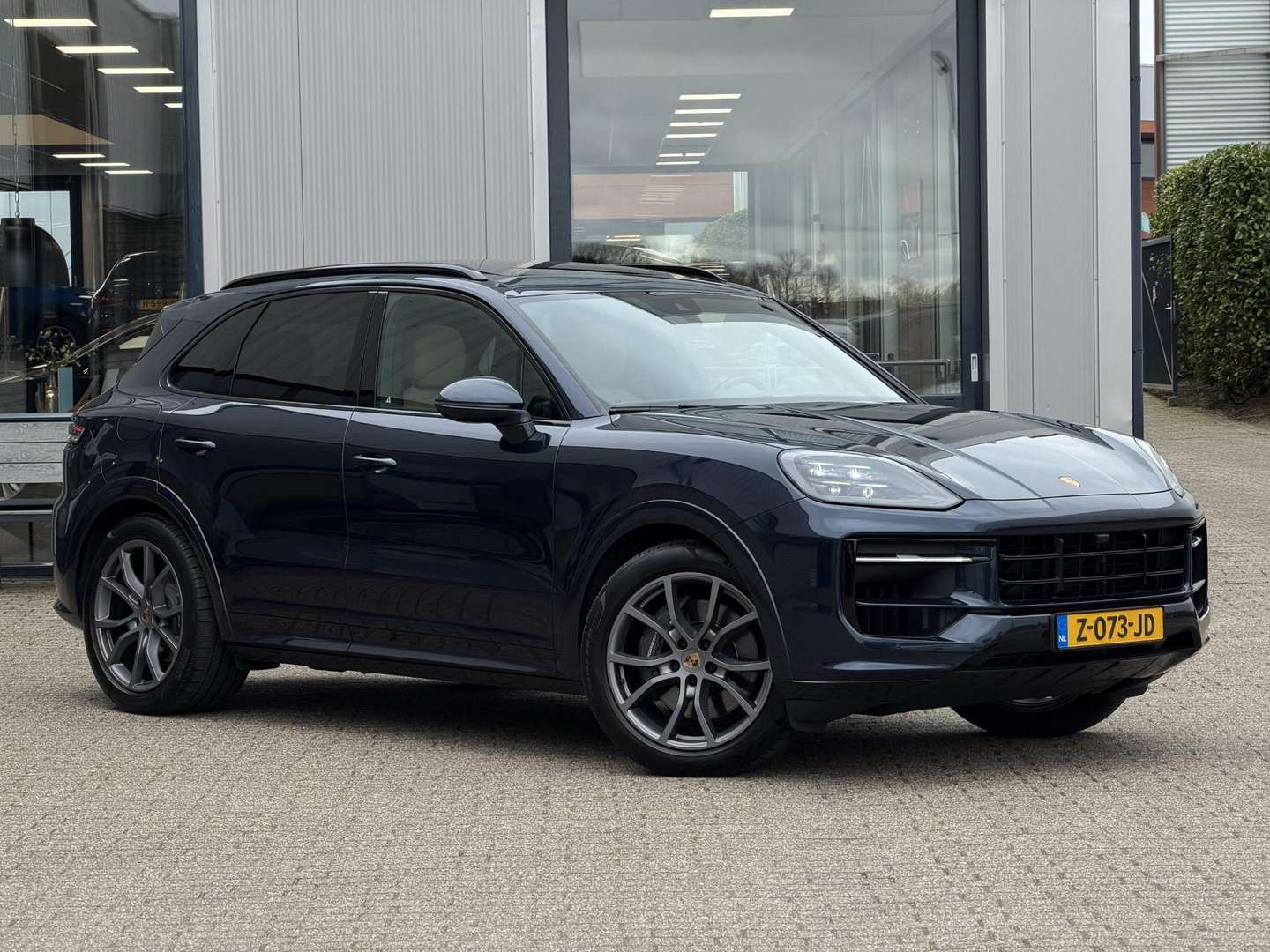 Porsche Cayenne III E-Hybrid - 2024 - Joinsteer - #32