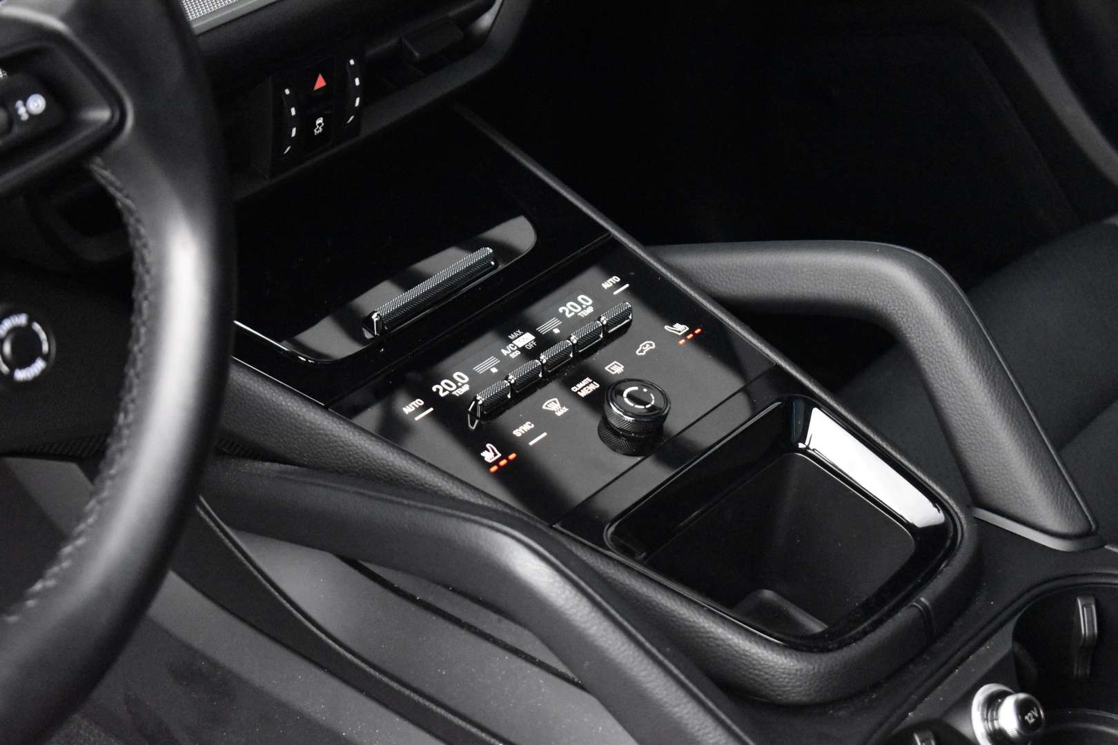 Porsche Cayenne III E-Hybrid - 2024 - Joinsteer - #17