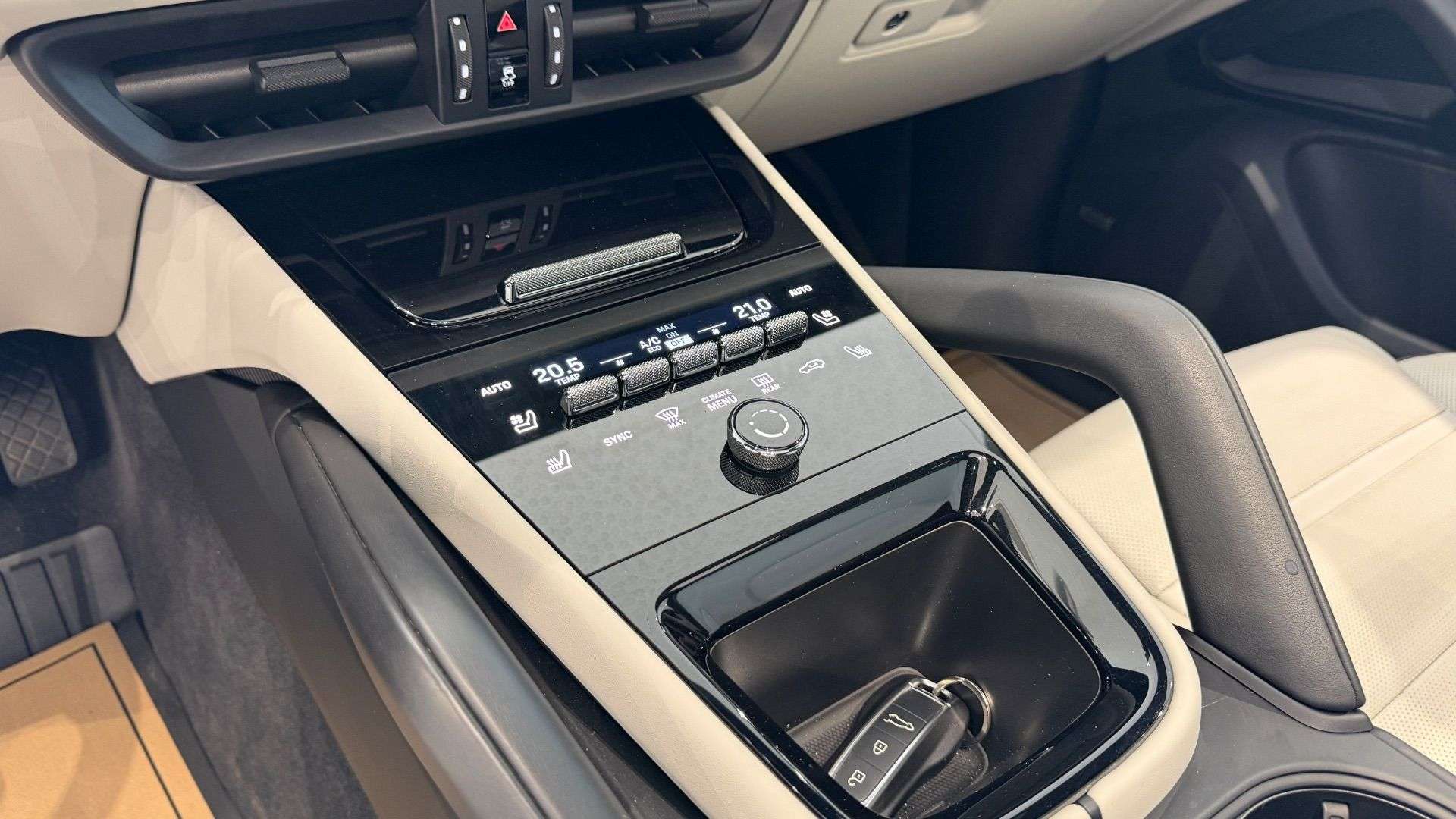 Porsche Cayenne III E-Hybrid - 2024 - Joinsteer - #23