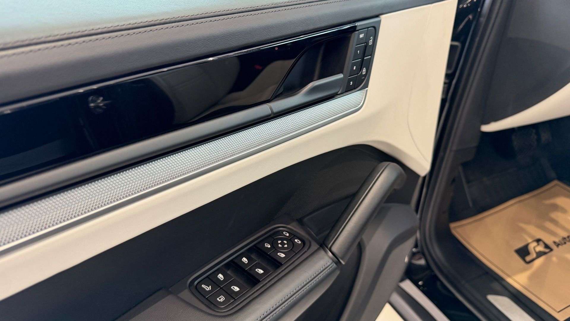 Porsche Cayenne III E-Hybrid - 2024 - Joinsteer - #33