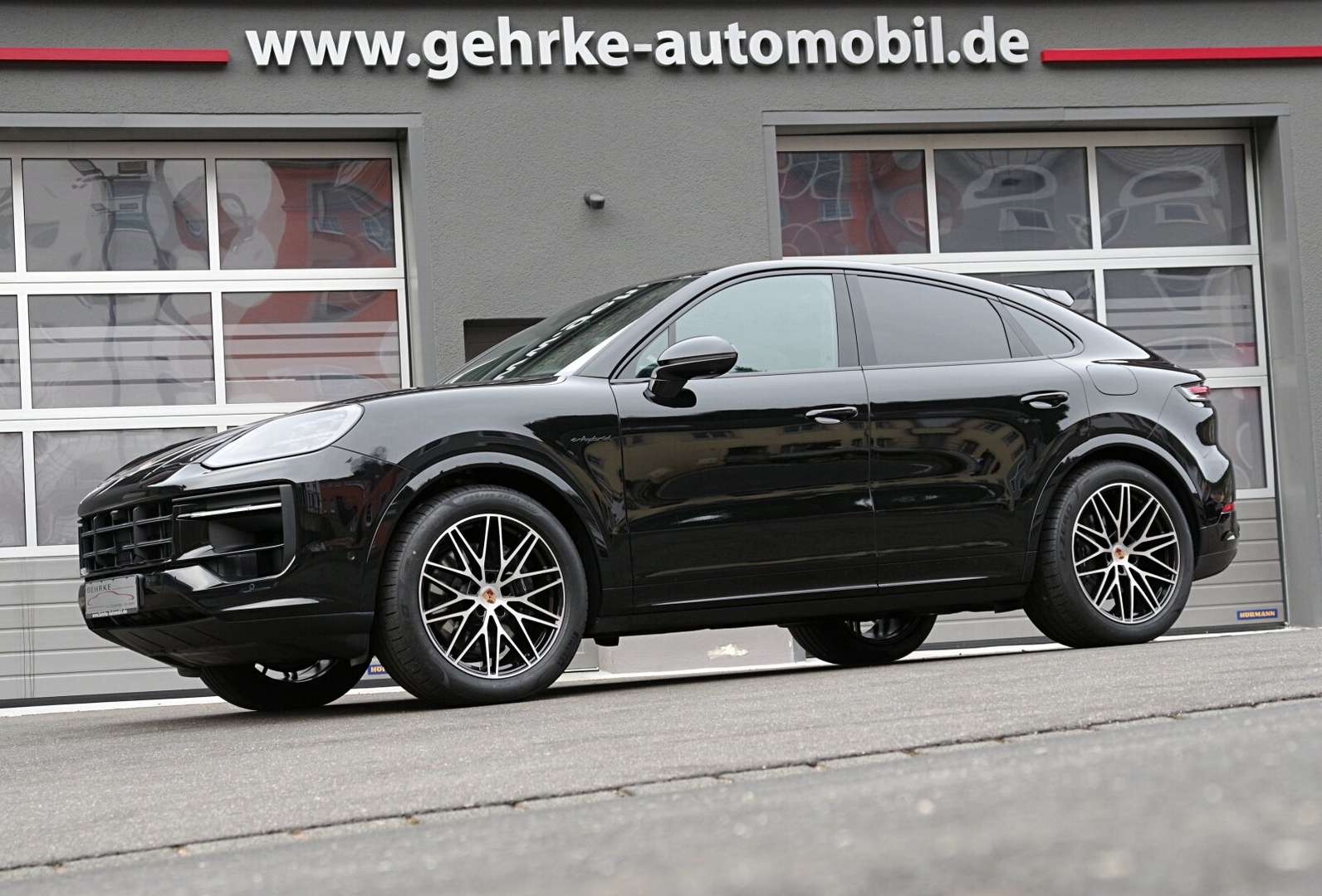 Porsche Cayenne III E-Hybrid Black Edition - 2026 - Joinsteer - #24