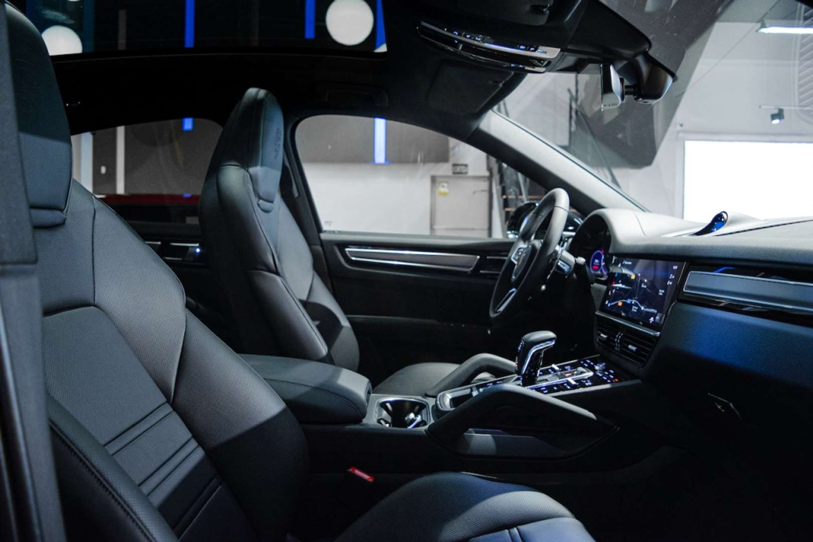 Porsche Cayenne III E-Hybrid Platinum Edition - 2023 - Joinsteer - #6