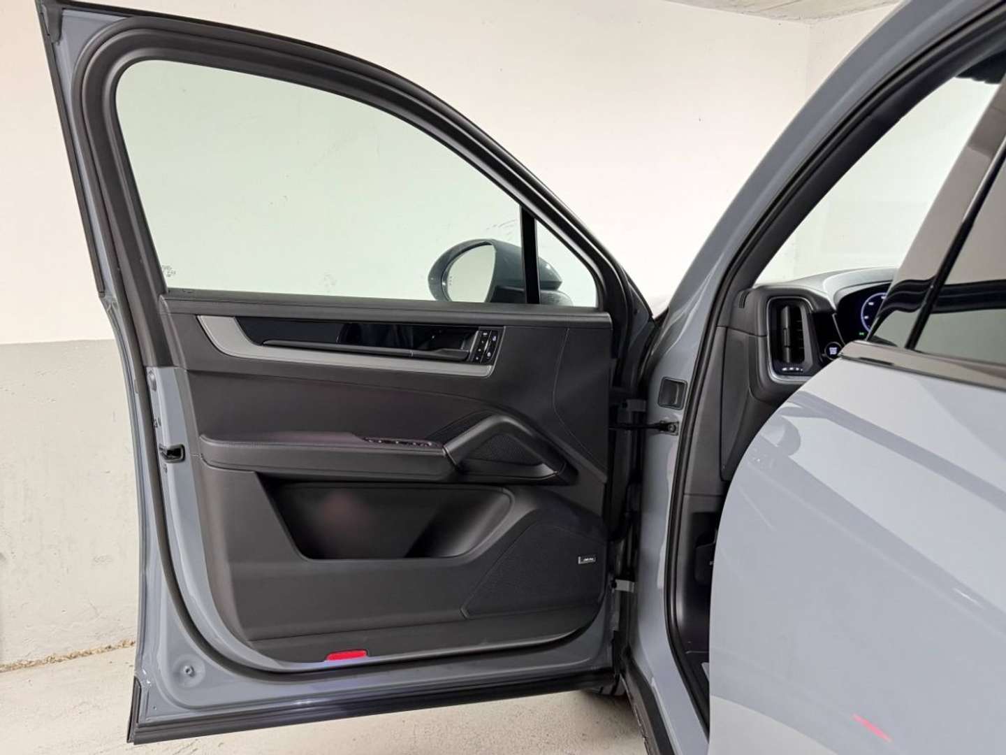 Porsche Cayenne II S E-Hybrid - 2024 - Joinsteer - #37