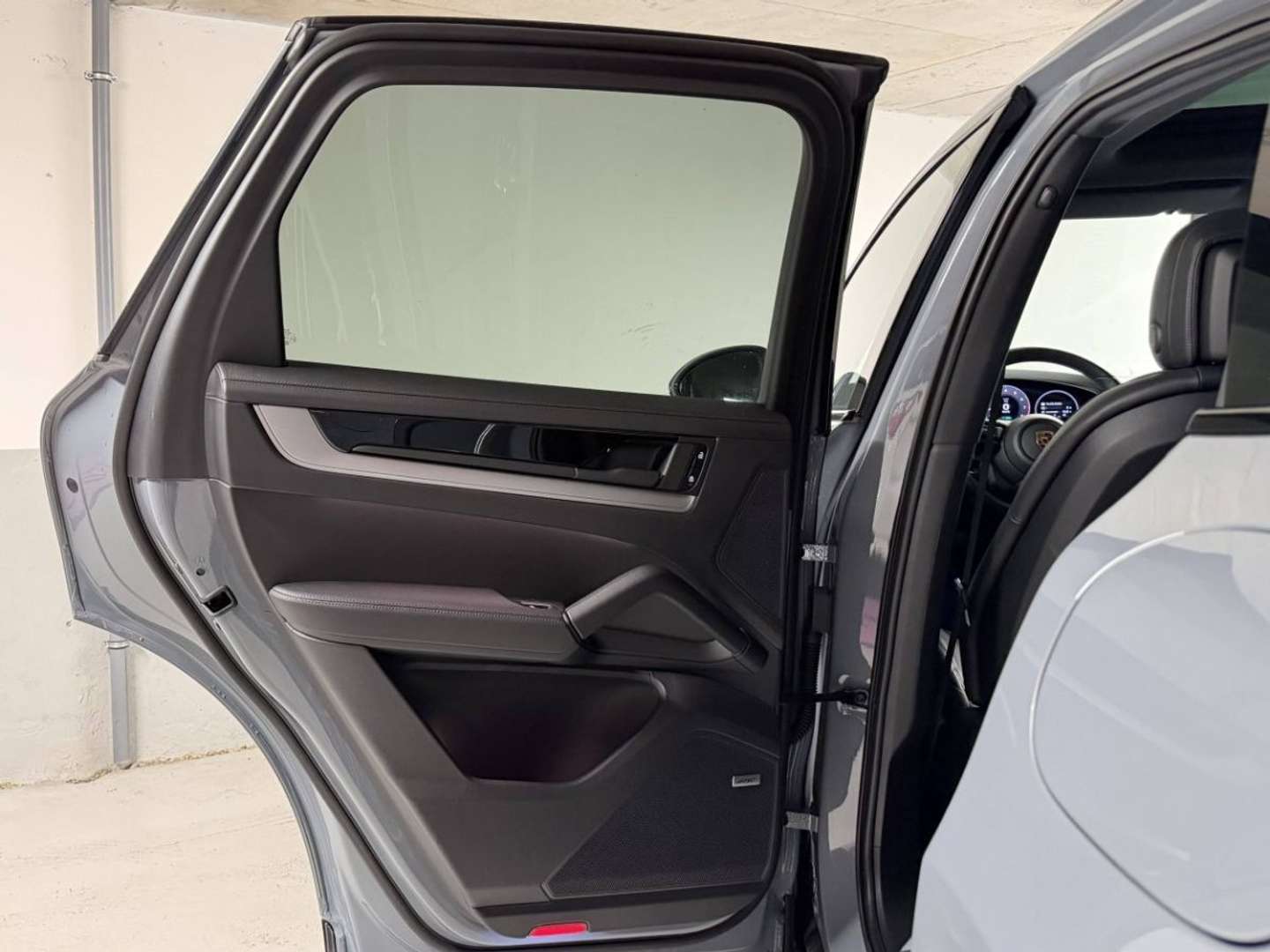Porsche Cayenne II S E-Hybrid - 2024 - Joinsteer - #38