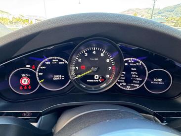 Porsche Cayenne III Platinum Edition — photo 10